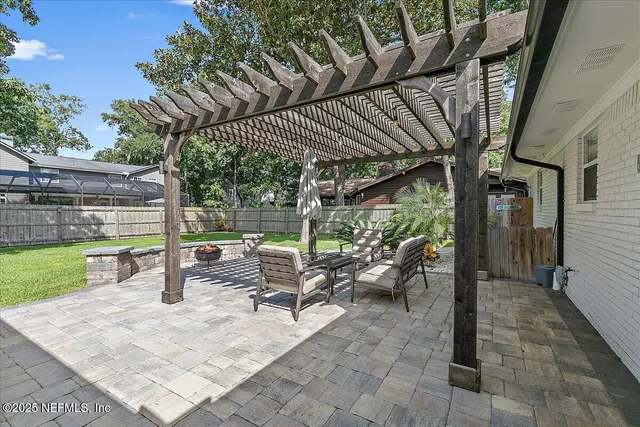 a view of outdoor space yard and patio