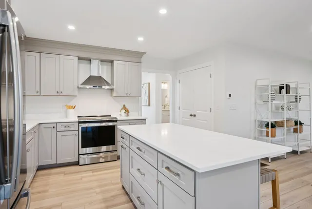 $749,900 | 79 Creeks Edge Drive, Saco, ME 04072