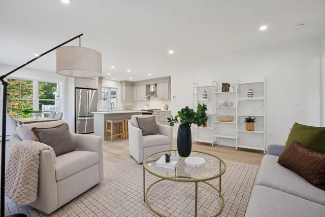 $749,900 | 79 Creeks Edge Drive, Saco, ME 04072