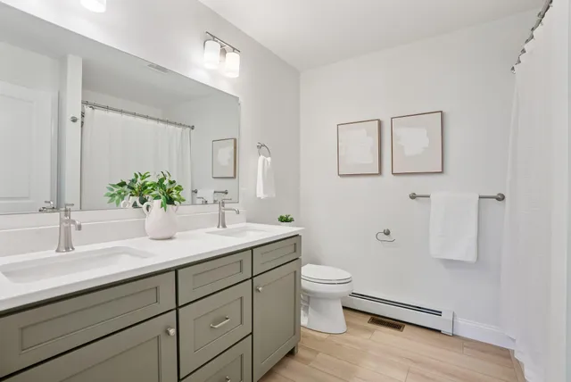 $749,900 | 79 Creeks Edge Drive, Saco, ME 04072