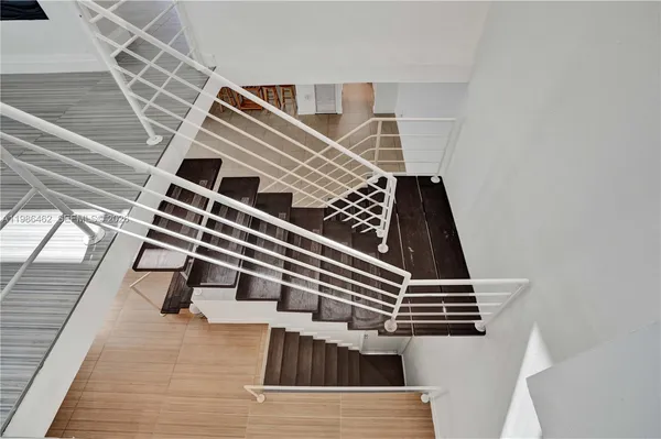 $1,198,000 | 3126 Center Street, Unit 8, Coconut Grove, FL 33133