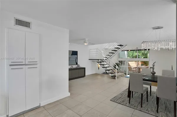 $1,198,000 | 3126 Center Street, Unit 8, Coconut Grove, FL 33133