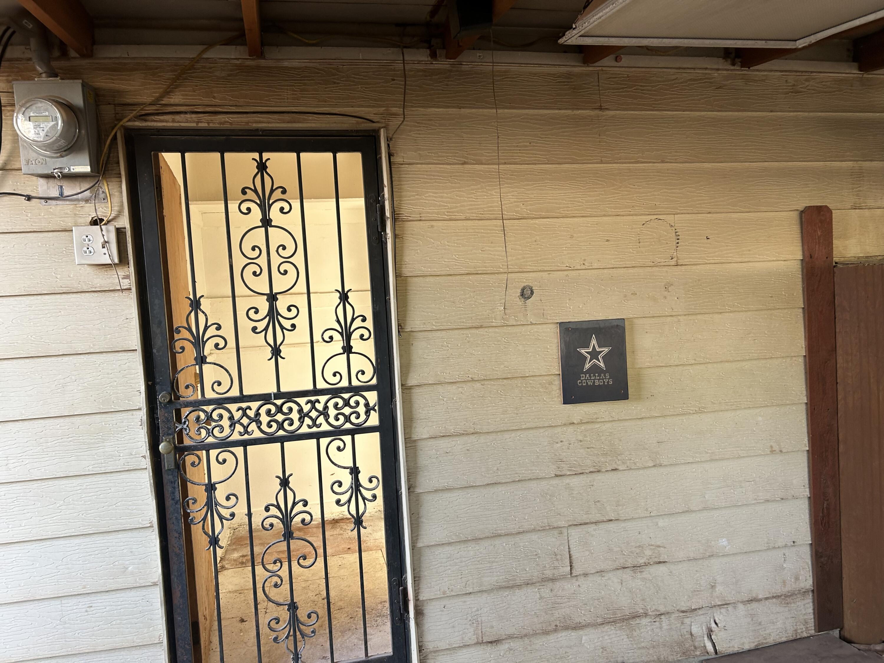 1609 45th Street Lubbock, TX 79412 - Photo 12 of 15 IMG_0329