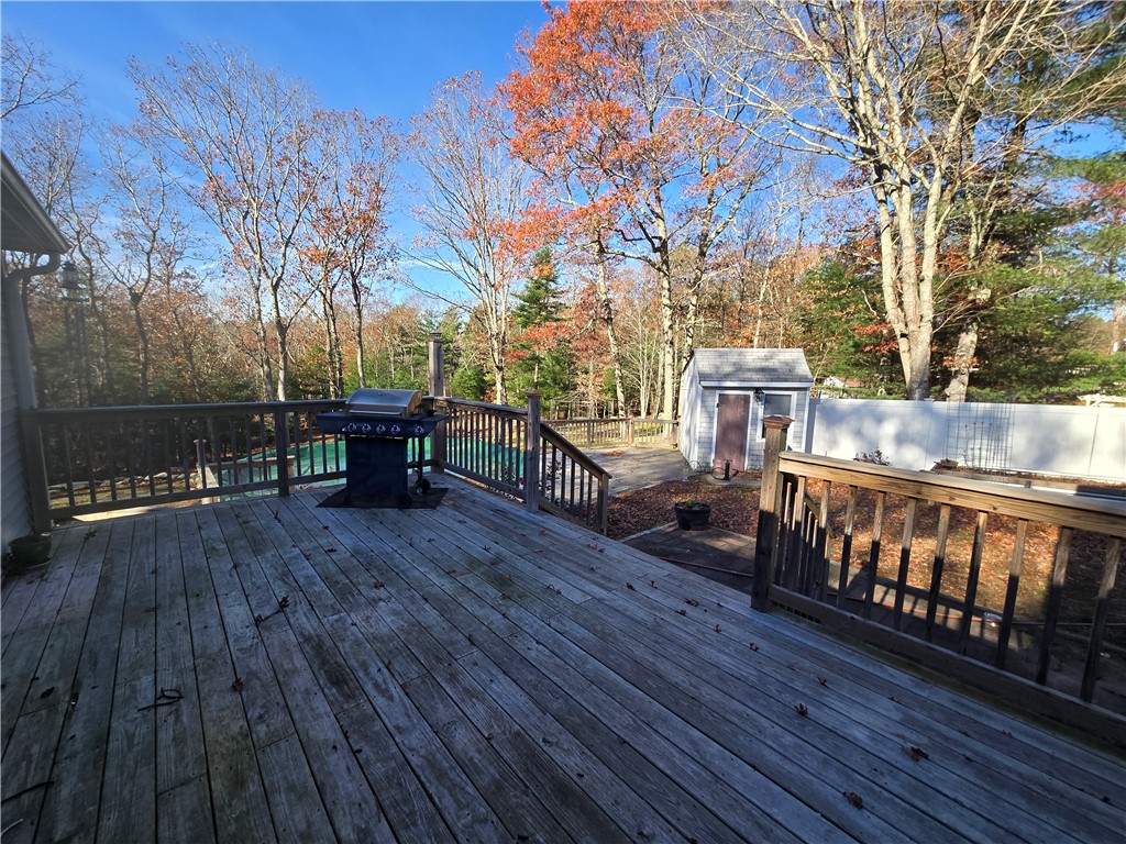 416 Gardiner Road Richmond, RI 02892 - Photo 15 of 19