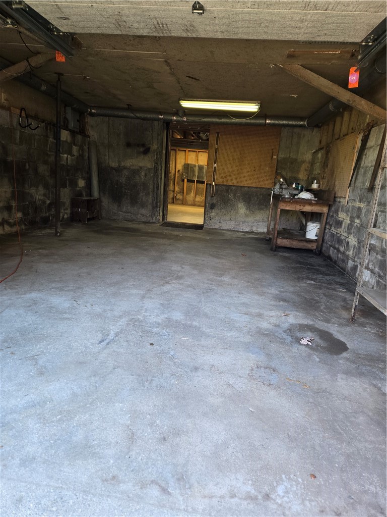 416 Gardiner Road Richmond, RI 02892 - Photo 17 of 19