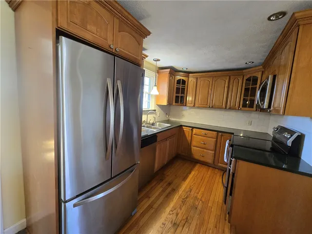 $499,900 | 416 Gardiner Road, Richmond, RI 02892