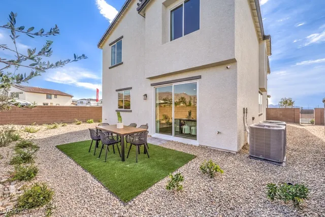 $573,350 | 7712 Miller Falls Lane, Unit LOT 109, North Las Vegas, NV 89084