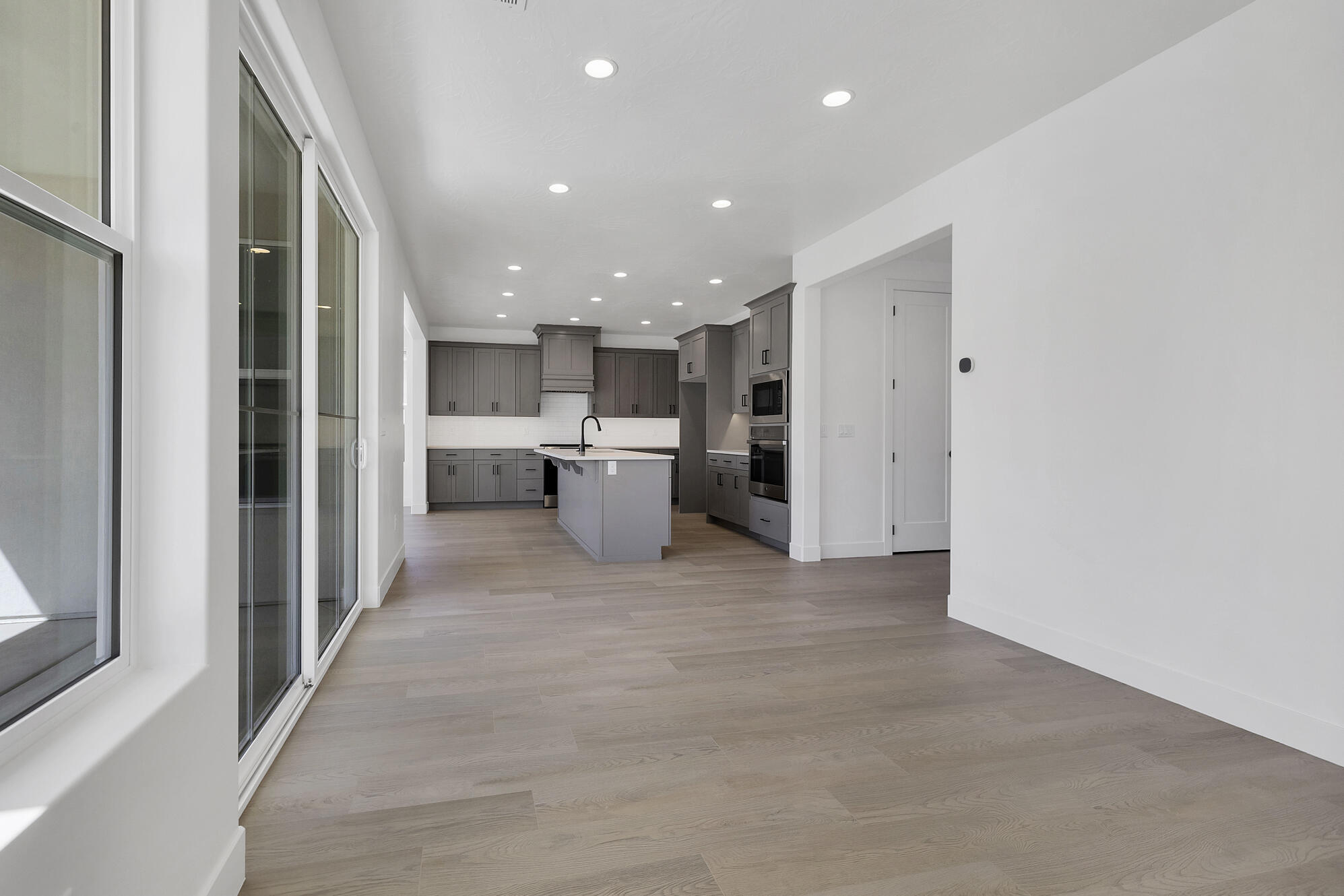 90 Milan Lane St. George, UT 84790 - Photo 8 of 39 _B2A6366