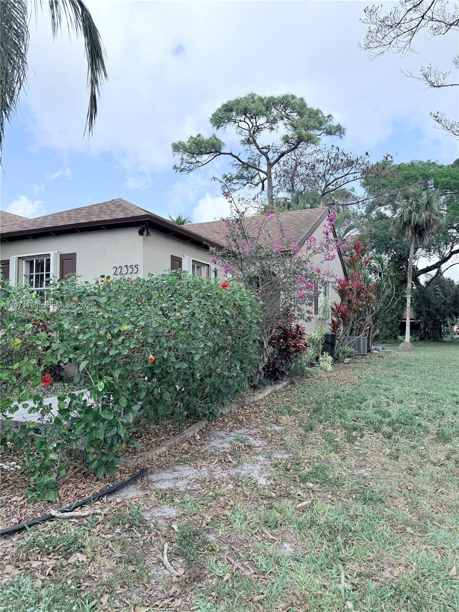 22355 Southwest 57th Circle Boca Raton, FL 33428 - Photo 18 of 21