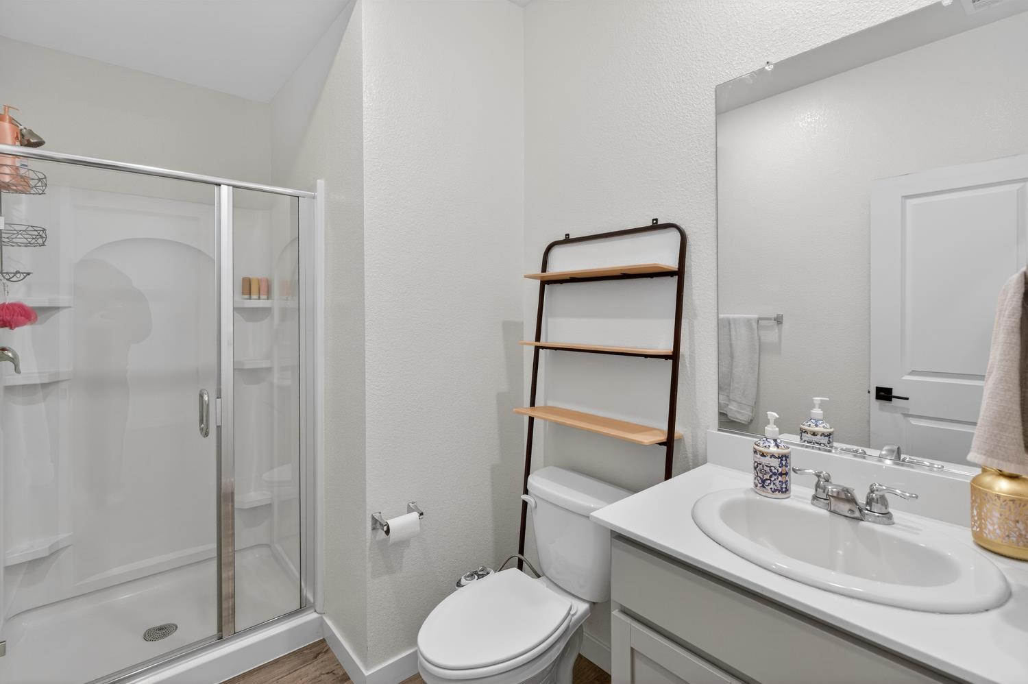 8883 Sebago Way Elk Grove, CA 95758 - Photo 24 of 58