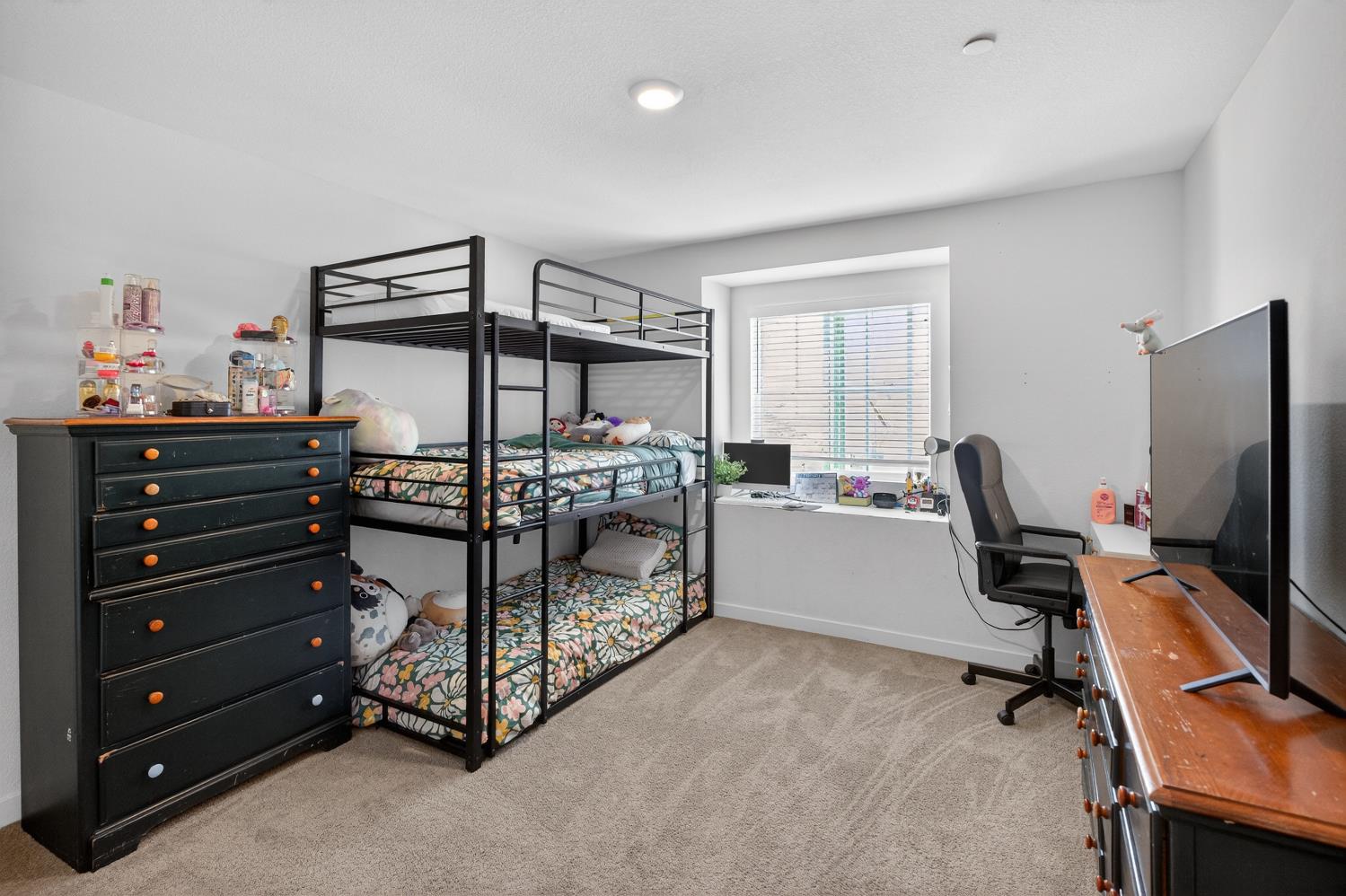 8883 Sebago Way Elk Grove, CA 95758 - Photo 37 of 58