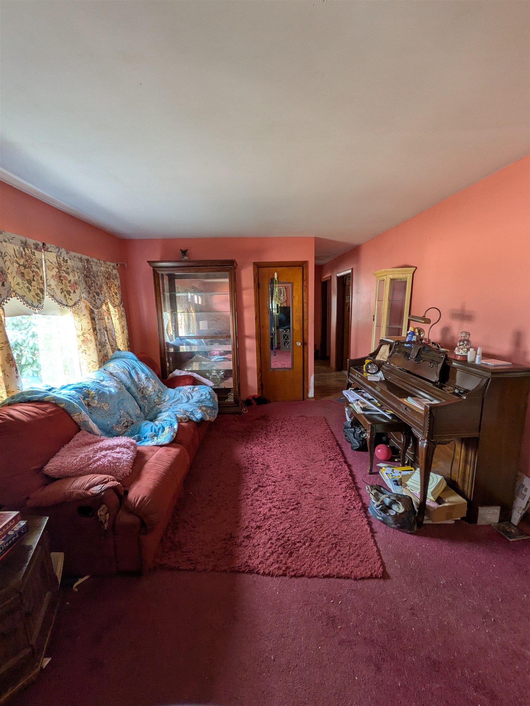 185 Cameron Street Manchester, NH 03103 - Photo 5 of 29 Gallery Image 5