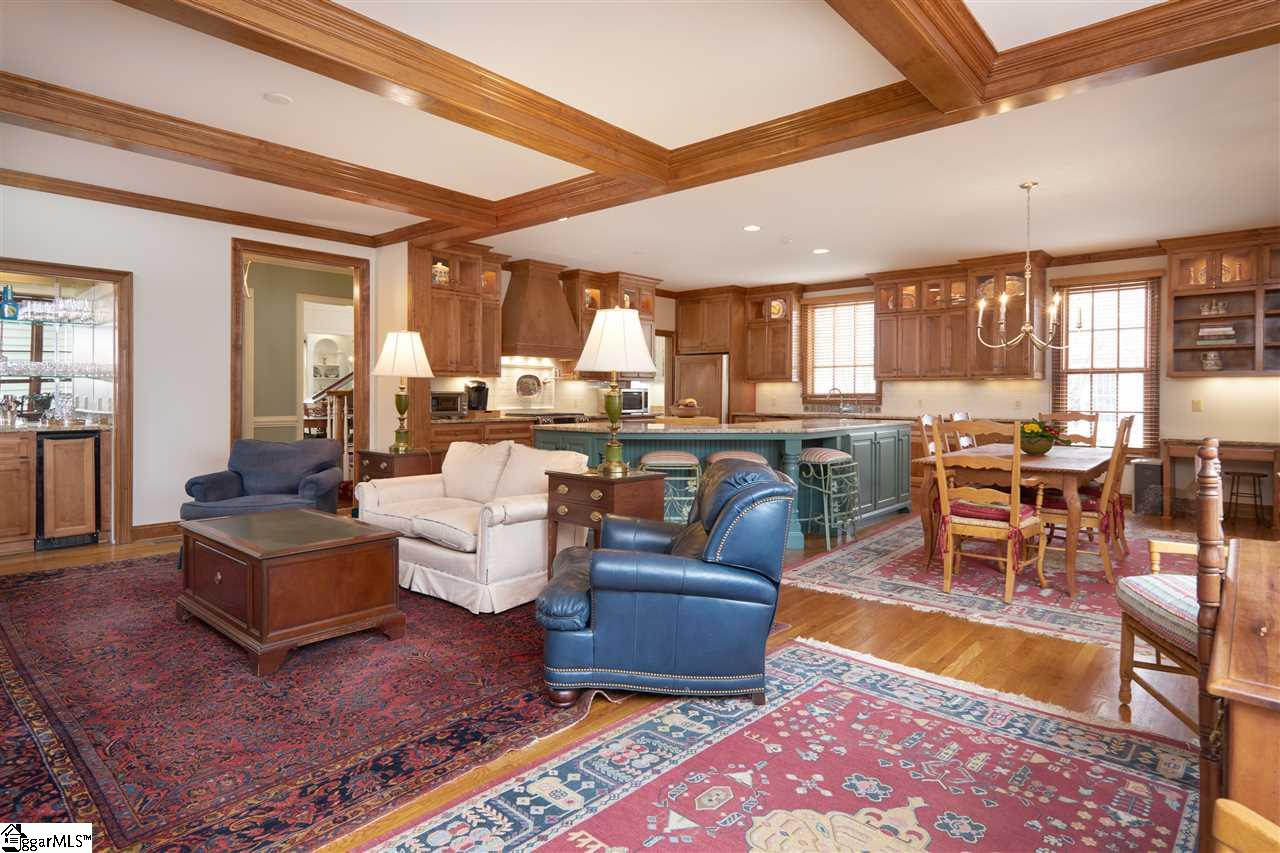 169 Chapman Road Greenville, SC 29605 - Photo 11 of 29 Gallery Image 11