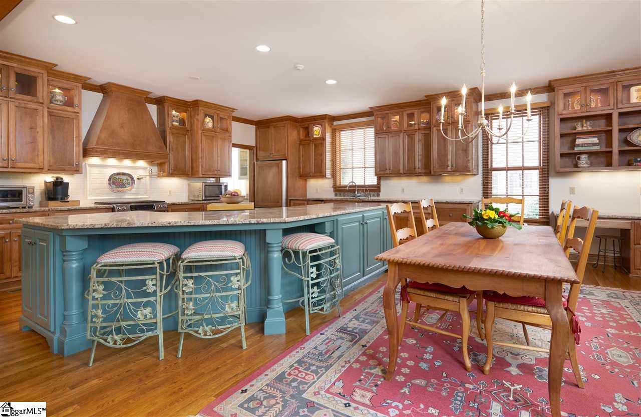 169 Chapman Road Greenville, SC 29605 - Photo 12 of 29 Gallery Image 12
