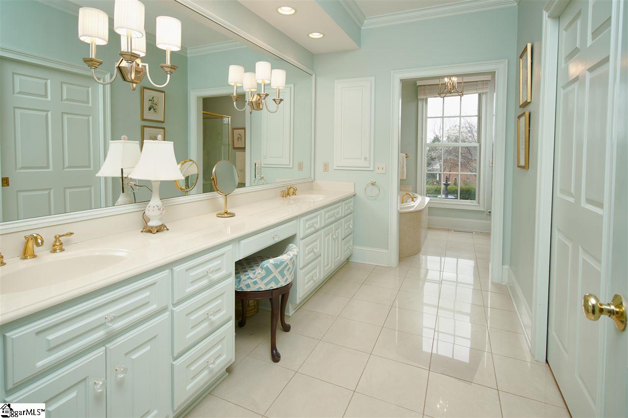 169 Chapman Road Greenville, SC 29605 - Photo 16 of 29 Gallery Image 16