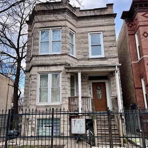 $1,150 | 4039 West Wilcox Street, Unit GARDEN, Chicago, IL 60624