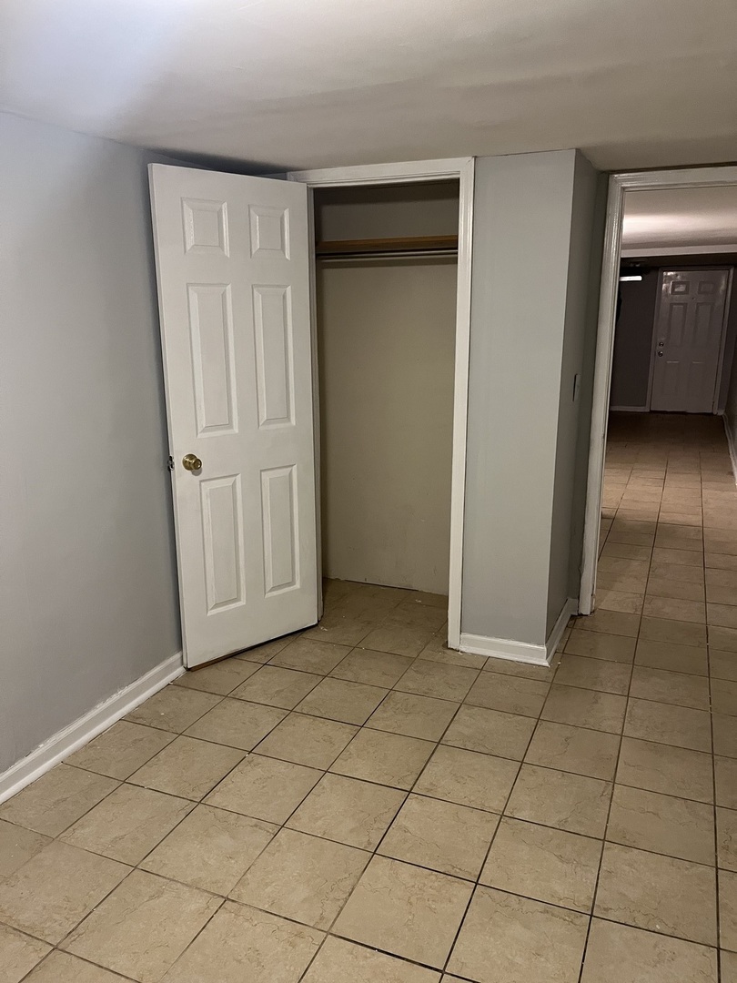 4039 West Wilcox Street, Unit GARDEN Chicago, IL 60624 - Photo 4 of 8