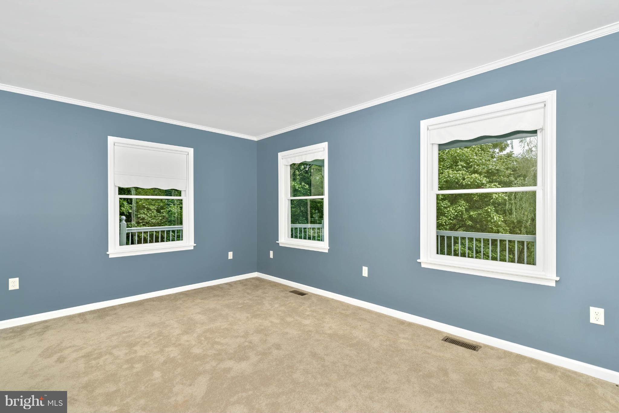 19255 Manor Church Road Boonsboro, MD 21713 - Photo 14 of 30 Family Room