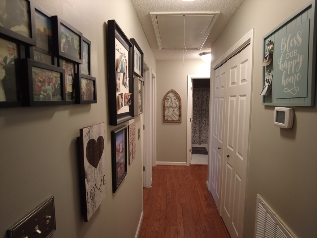 203 Laurel Ridge Way Greenwood, SC 29649 - Photo 17 of 39 Gallery Image 17