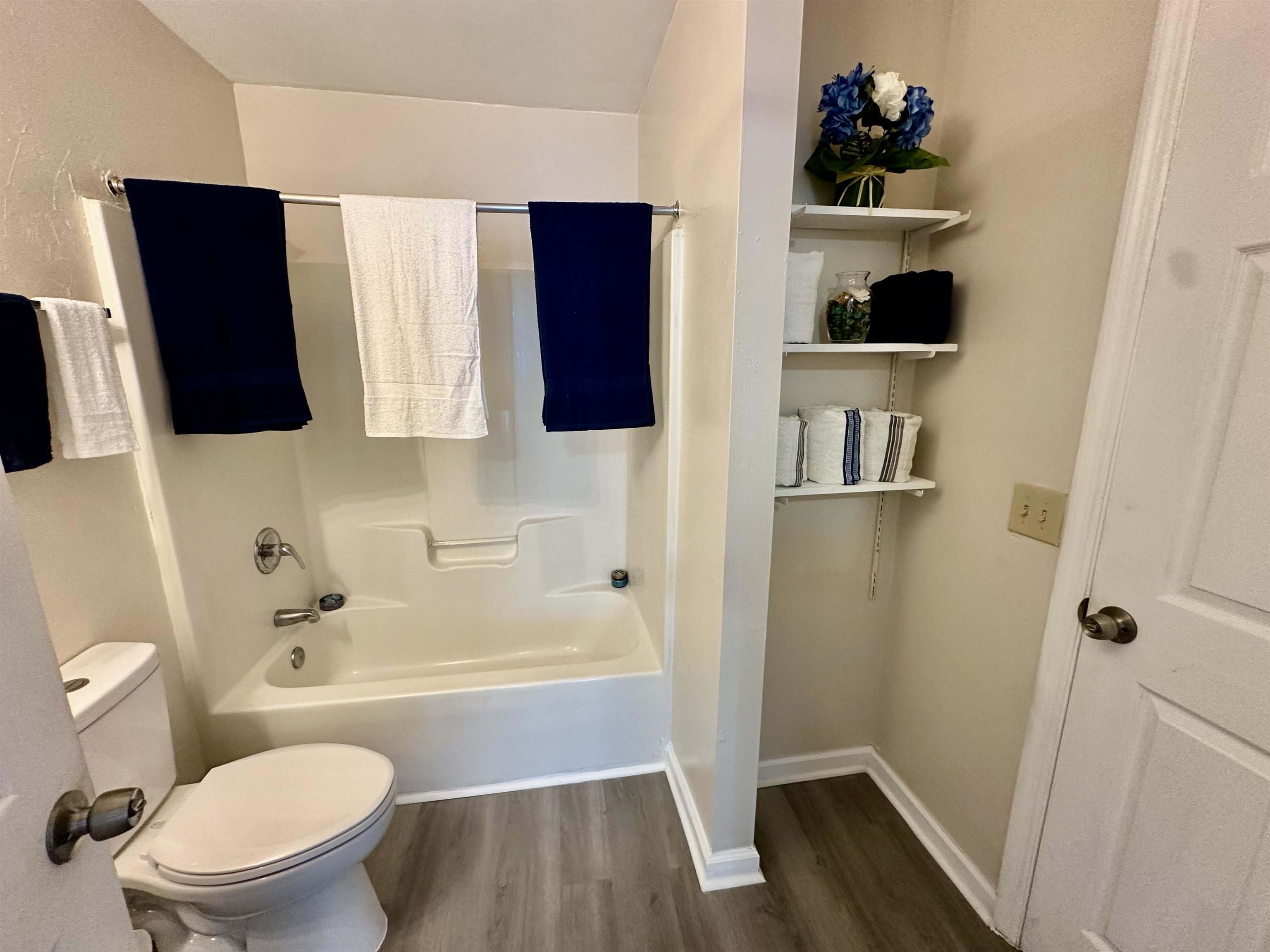 3178 North Ridge Road, Unit 1 & 2 Tallahassee, FL 32305 - Photo 12 of 22 Gallery Image 12