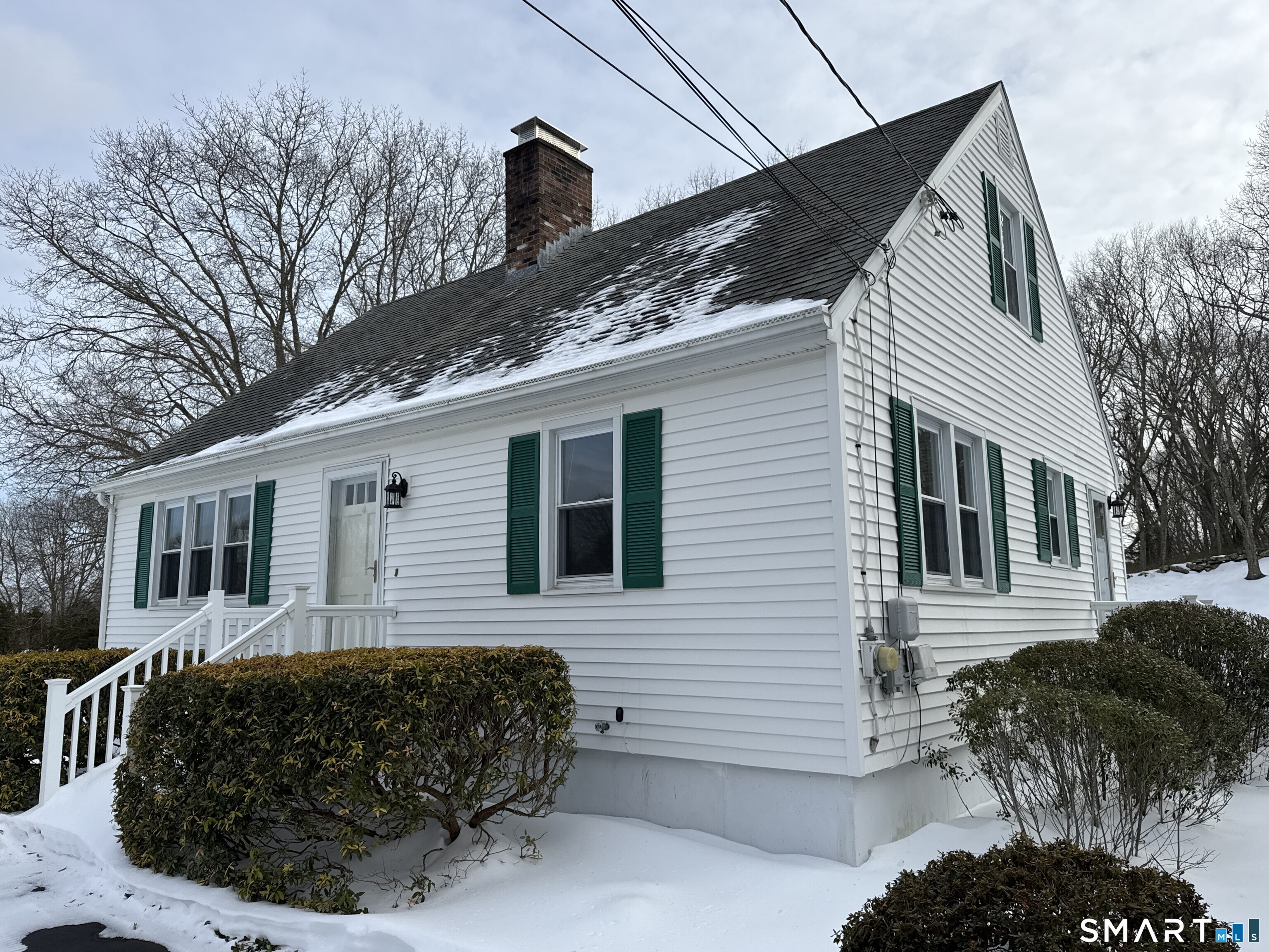 10 Milton Road Quaker Hill, CT 06375 - Photo 2 of 30