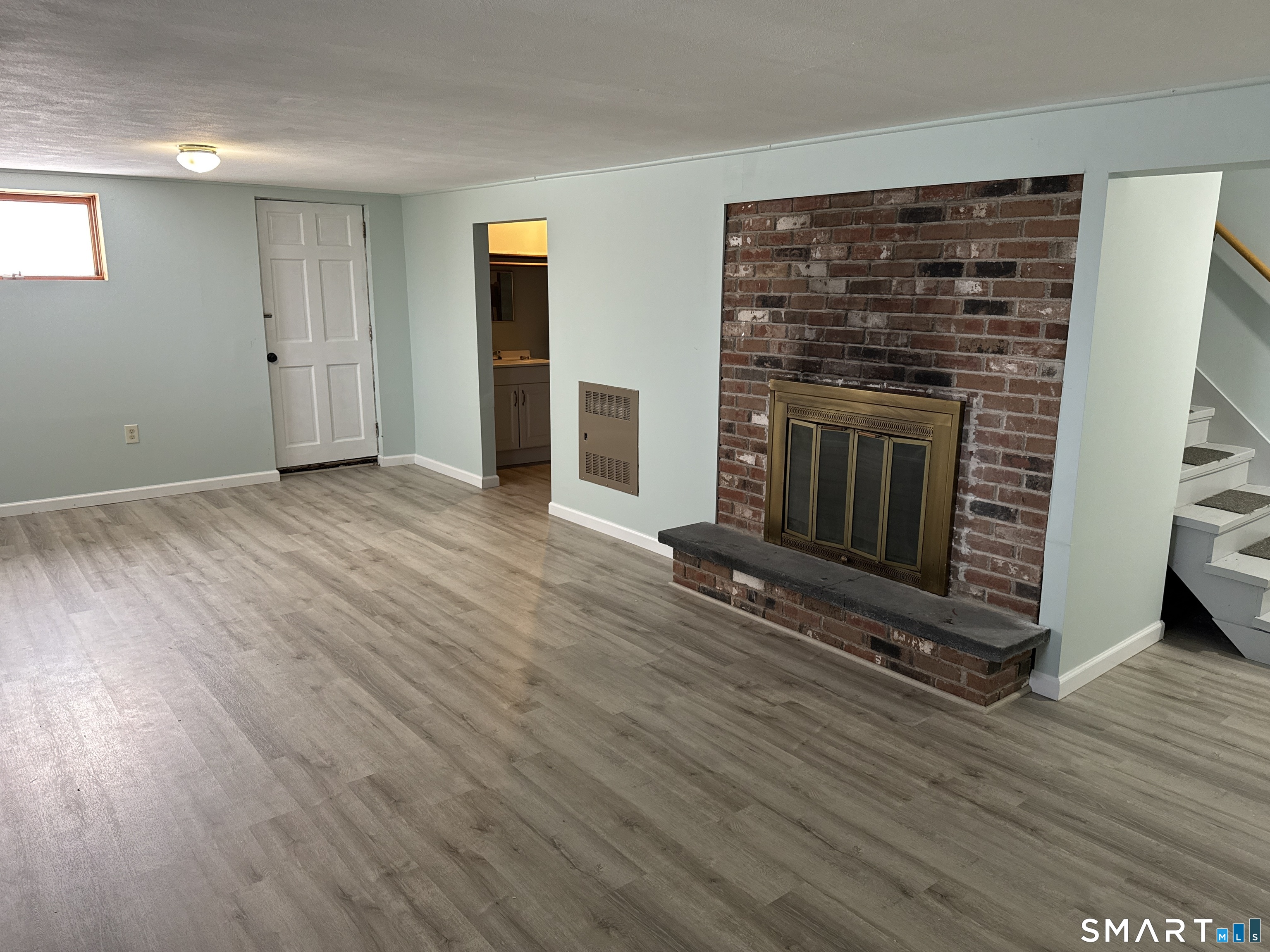 10 Milton Road Quaker Hill, CT 06375 - Photo 27 of 30