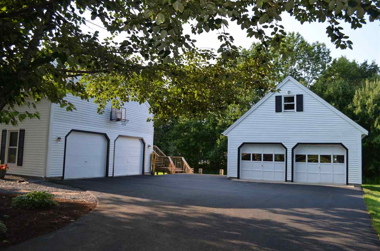 92 County Road Bedford, NH 03110 - Photo 3 of 20 Gallery Image 3