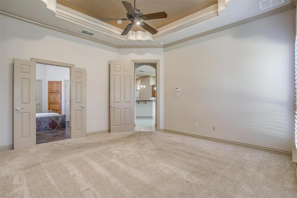 13780 Riviera West Fort Worth, TX 76028 - Photo 15 of 39