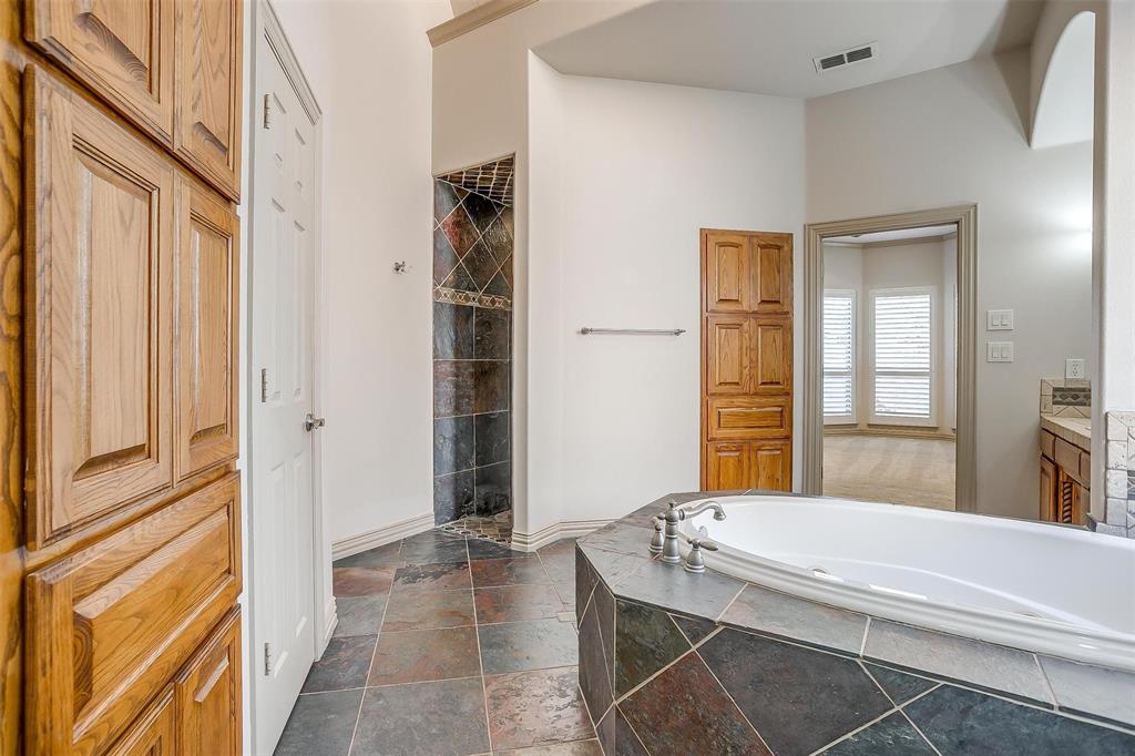 13780 Riviera West Fort Worth, TX 76028 - Photo 19 of 39