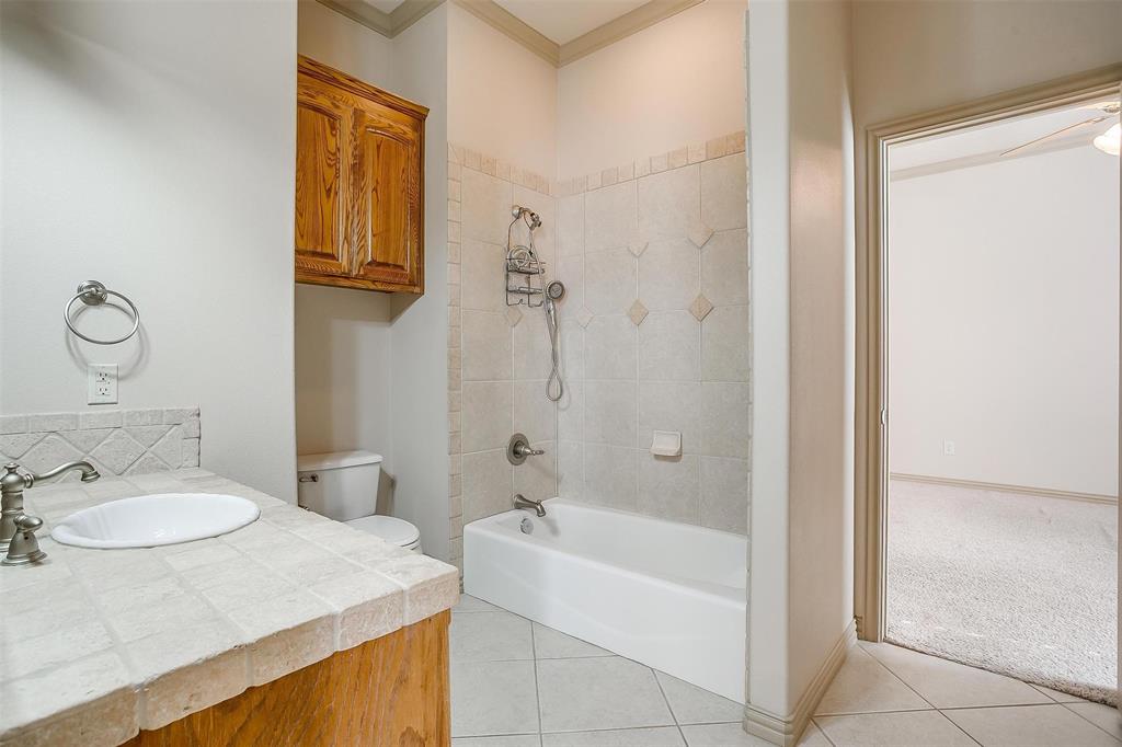 13780 Riviera West Fort Worth, TX 76028 - Photo 24 of 39