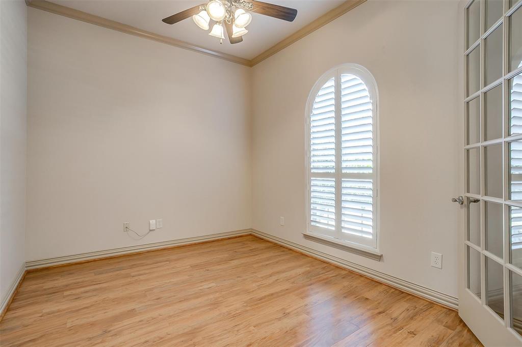 13780 Riviera West Fort Worth, TX 76028 - Photo 8 of 39