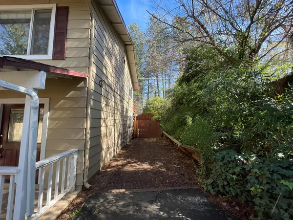 a view of a pathway of a building