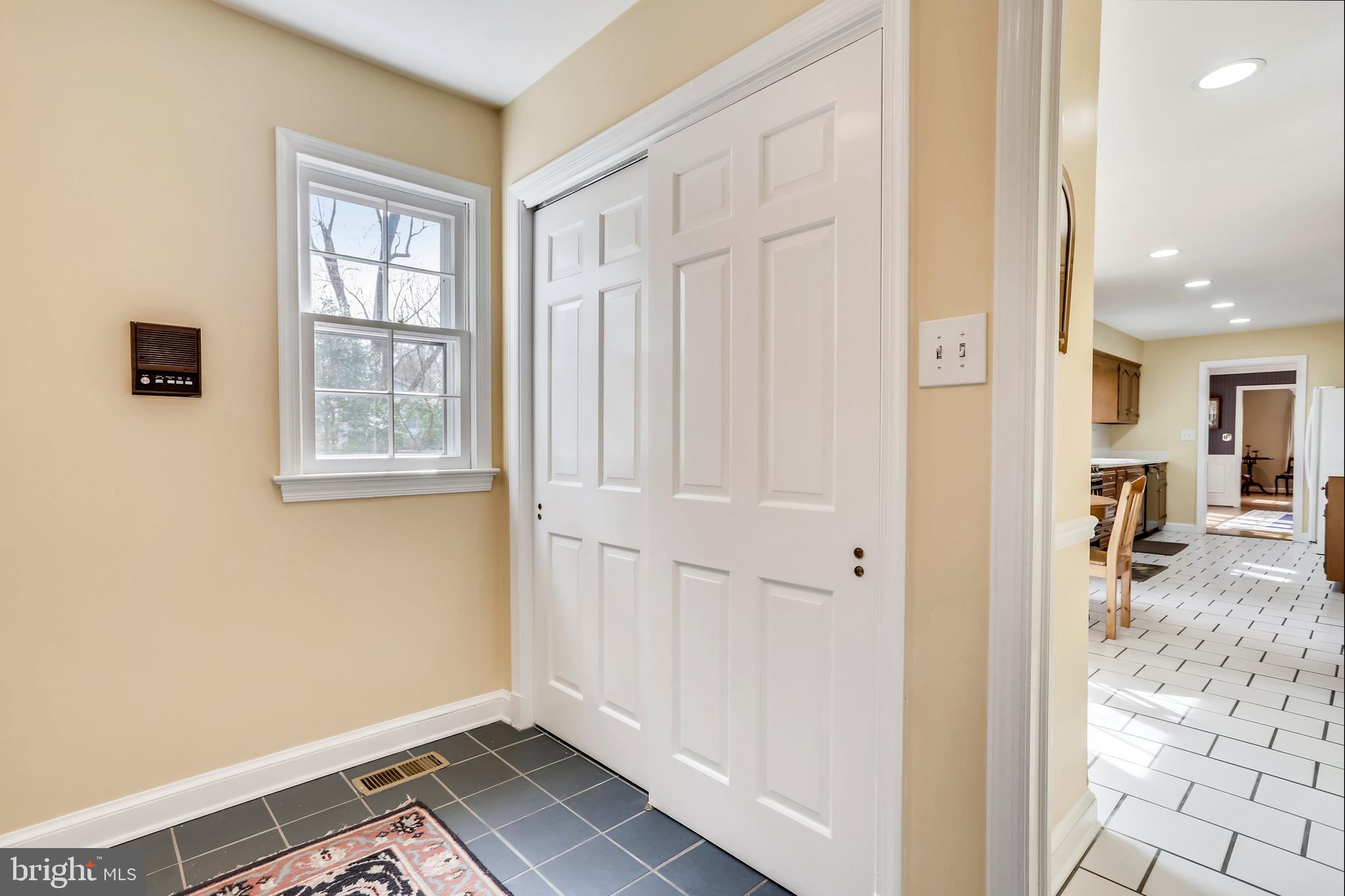 12513 Over Ridge Road Potomac, MD 20854 - Photo 17 of 44