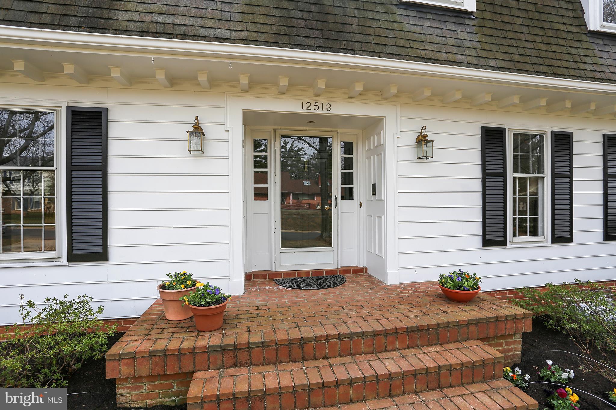 12513 Over Ridge Road Potomac, MD 20854 - Photo 3 of 44
