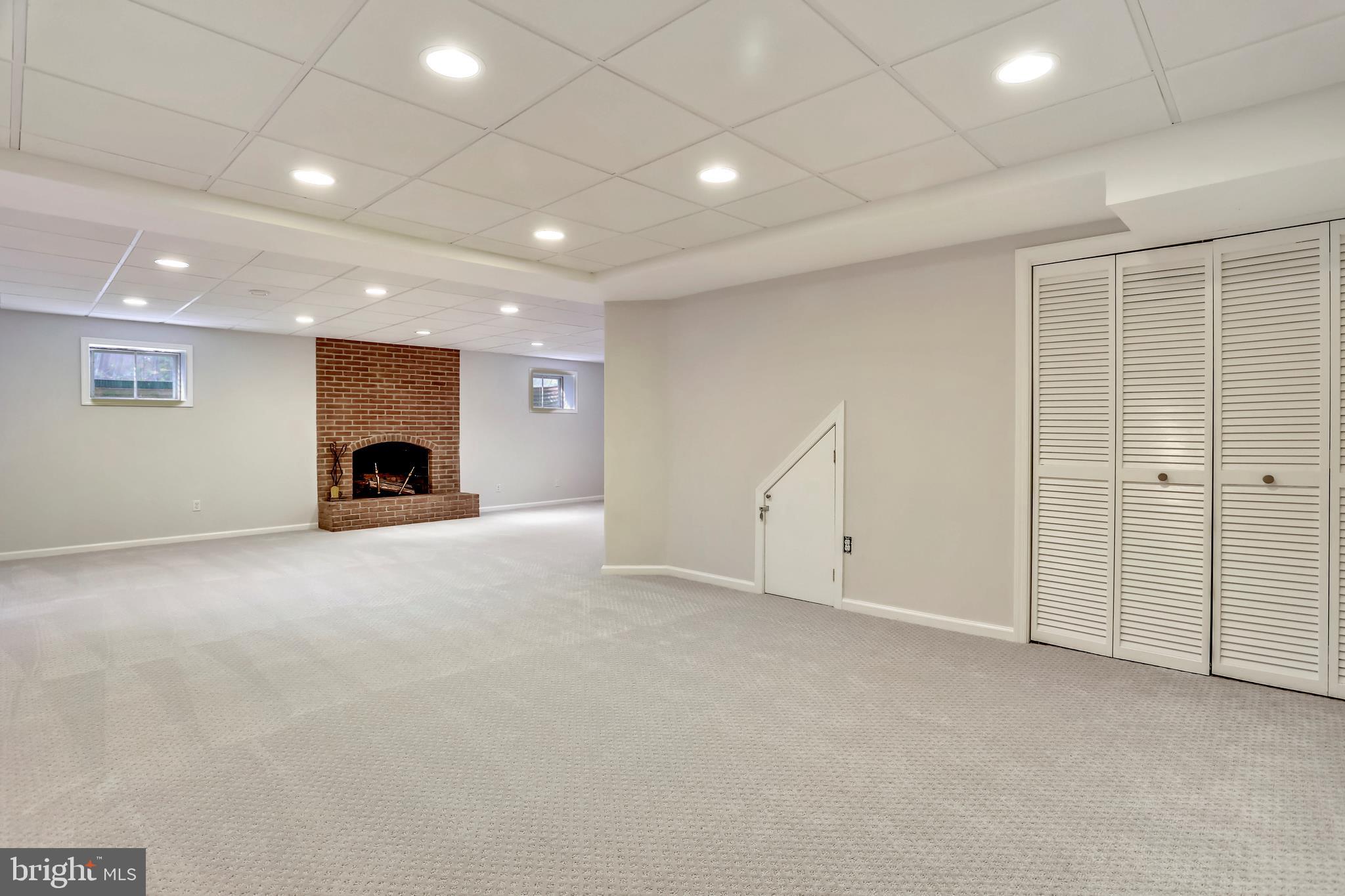 12513 Over Ridge Road Potomac, MD 20854 - Photo 32 of 44