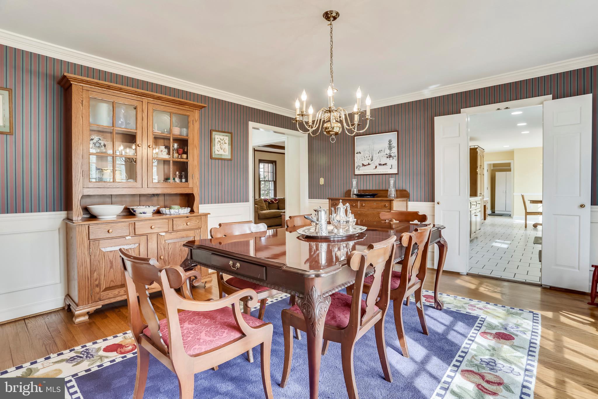 12513 Over Ridge Road Potomac, MD 20854 - Photo 10 of 44
