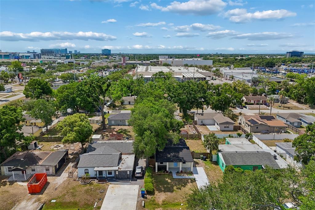 3912 West Pine Street Tampa, FL 33607 - Photo 52 of 60 an aerial view of a house with a yard