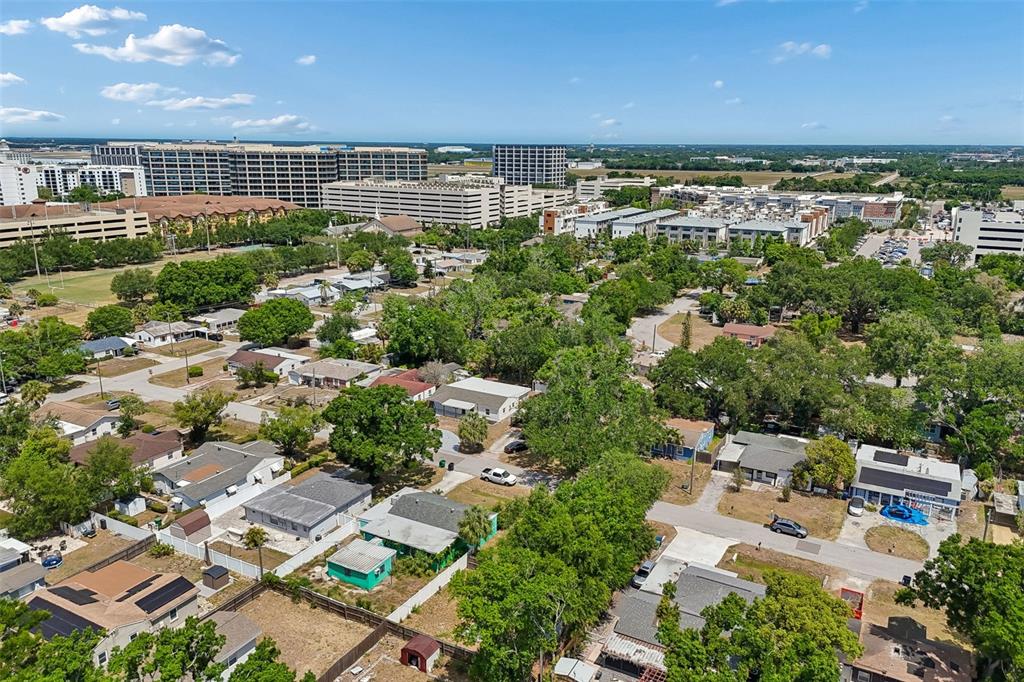 3912 West Pine Street Tampa, FL 33607 - Photo 59 of 60 an aerial view of a house with a yard