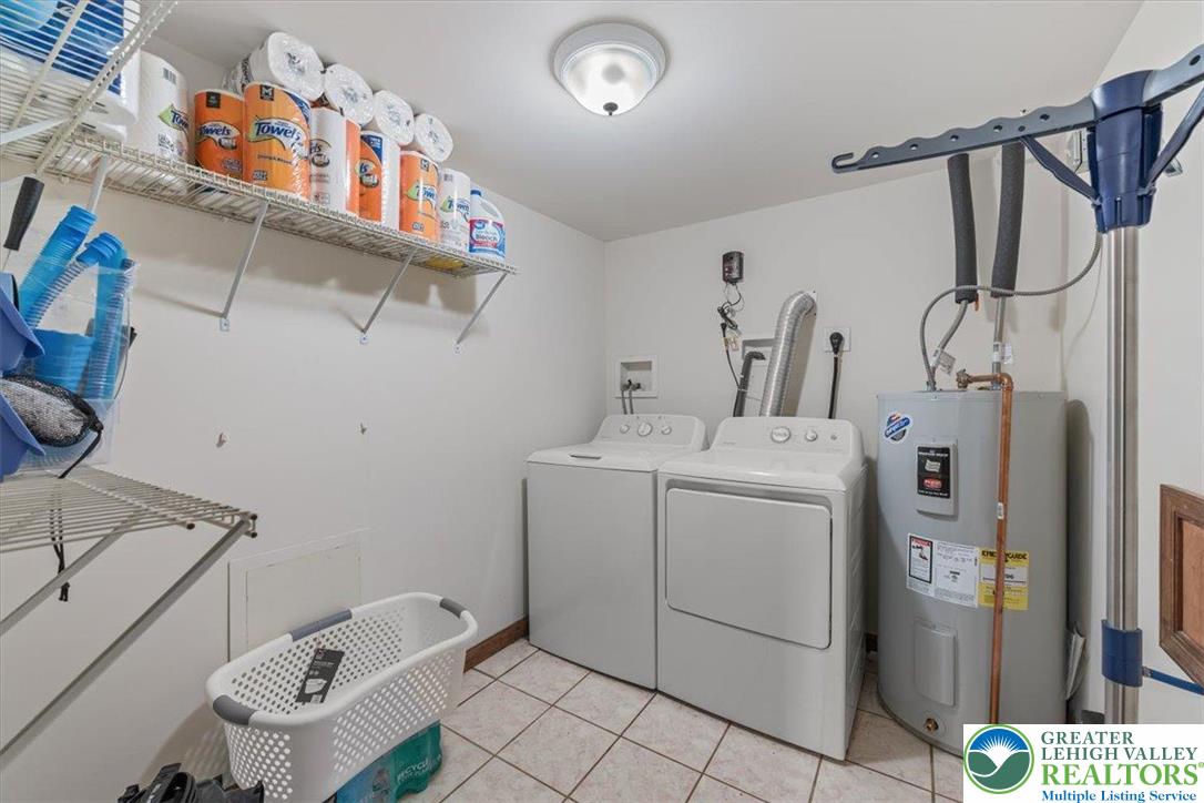 217 Coach Road Tobyhanna, PA 18466 - Photo 8 of 35 a utility room with dryer and washer