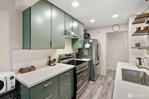 $325,000 | 26435 Northeast Pennsylvania Avenue, Unit 46, Kingston, WA 98346