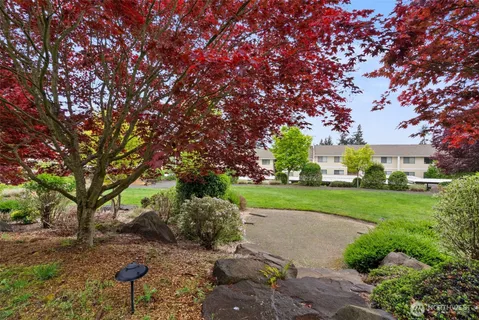 $325,000 | 26435 Northeast Pennsylvania Avenue, Unit 46, Kingston, WA 98346