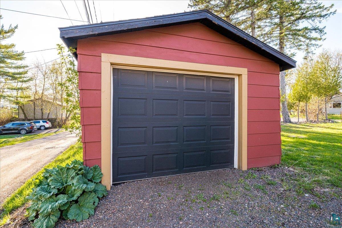 520 7th Avenue Two Harbors, MN 55616 - Photo 5 of 29