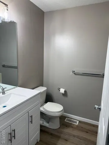 $235,000 | 123 Paulina Drive, Hannibal, MO 63401