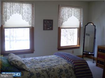 12 Edgewood Road Sicklerville, NJ 08081 - Photo 10 of 12 Bedroom 3