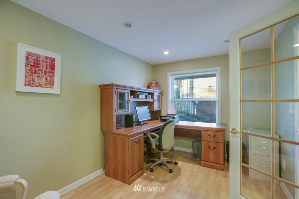 300 Chelan Avenue Southeast Renton, WA 98059 - Photo 14 of 18 Gallery Image 14