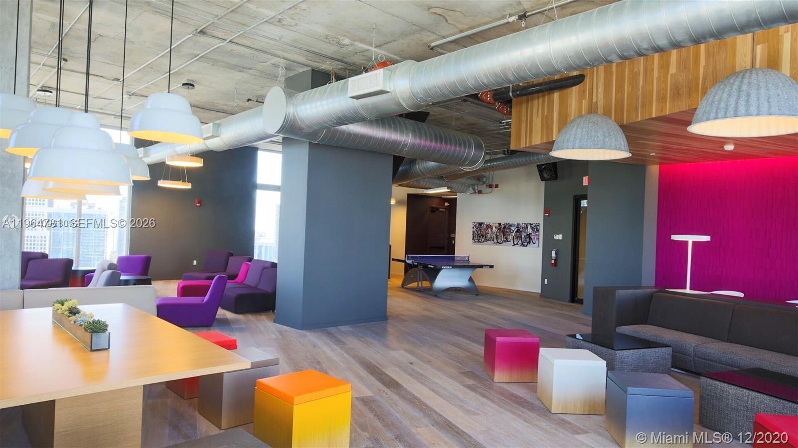 151 Southeast 1st Street, Unit 1501 Miami, FL 33131 - Photo 18 of 19