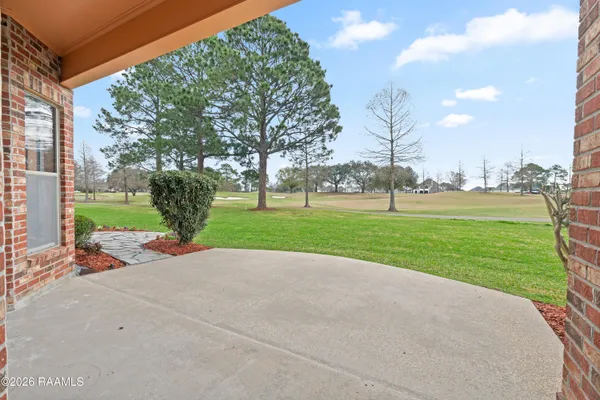 $940,000 | 106 Augusta Drive, Broussard, LA 70518