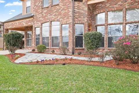 $899,900 | 106 Augusta Drive, Broussard, LA 70518