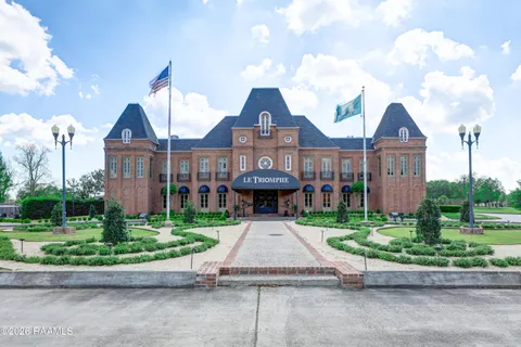 $899,900 | 106 Augusta Drive, Broussard, LA 70518