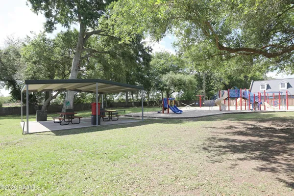 $940,000 | 106 Augusta Drive, Broussard, LA 70518